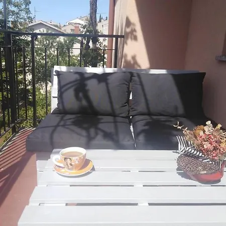 Easy Holiday, * Pula